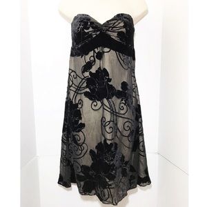 WHBM 4 Black Velvet Strapless Dress Burnout Floral